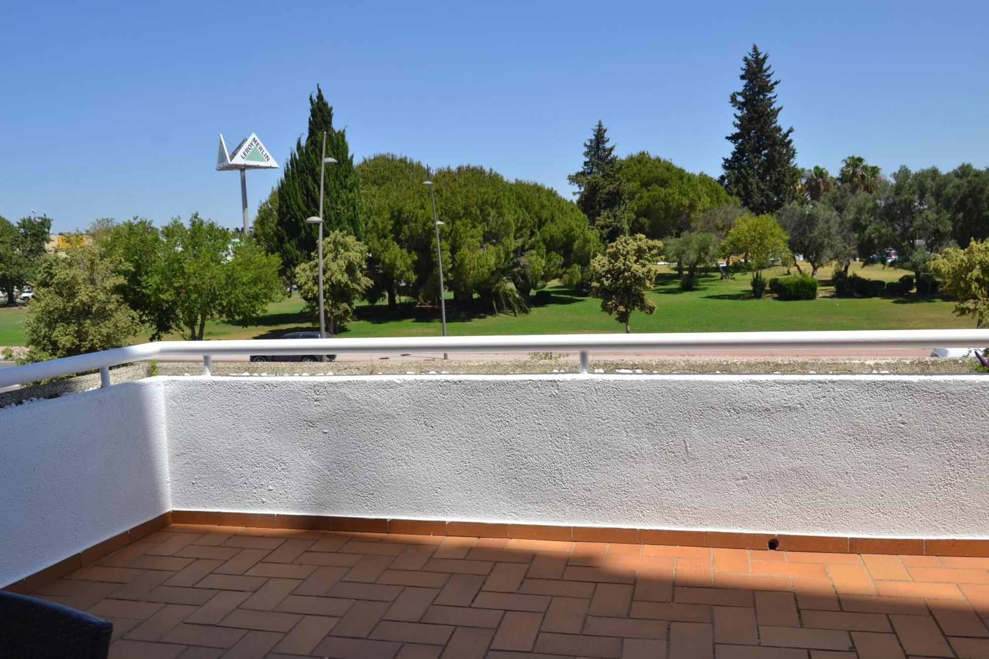 G&H Apartments - Apartamento Pie De Rey Jerez de la Frontera Exterior photo
